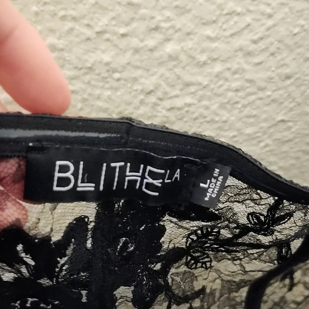 Elegant Black Mini Dress - Picture 2 of 16